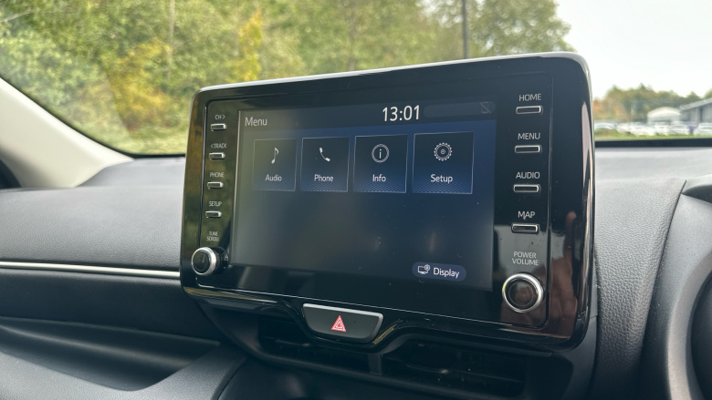 Toyota Yaris 1.5 Hybrid Design 5dr CVT Hybrid Hatchback